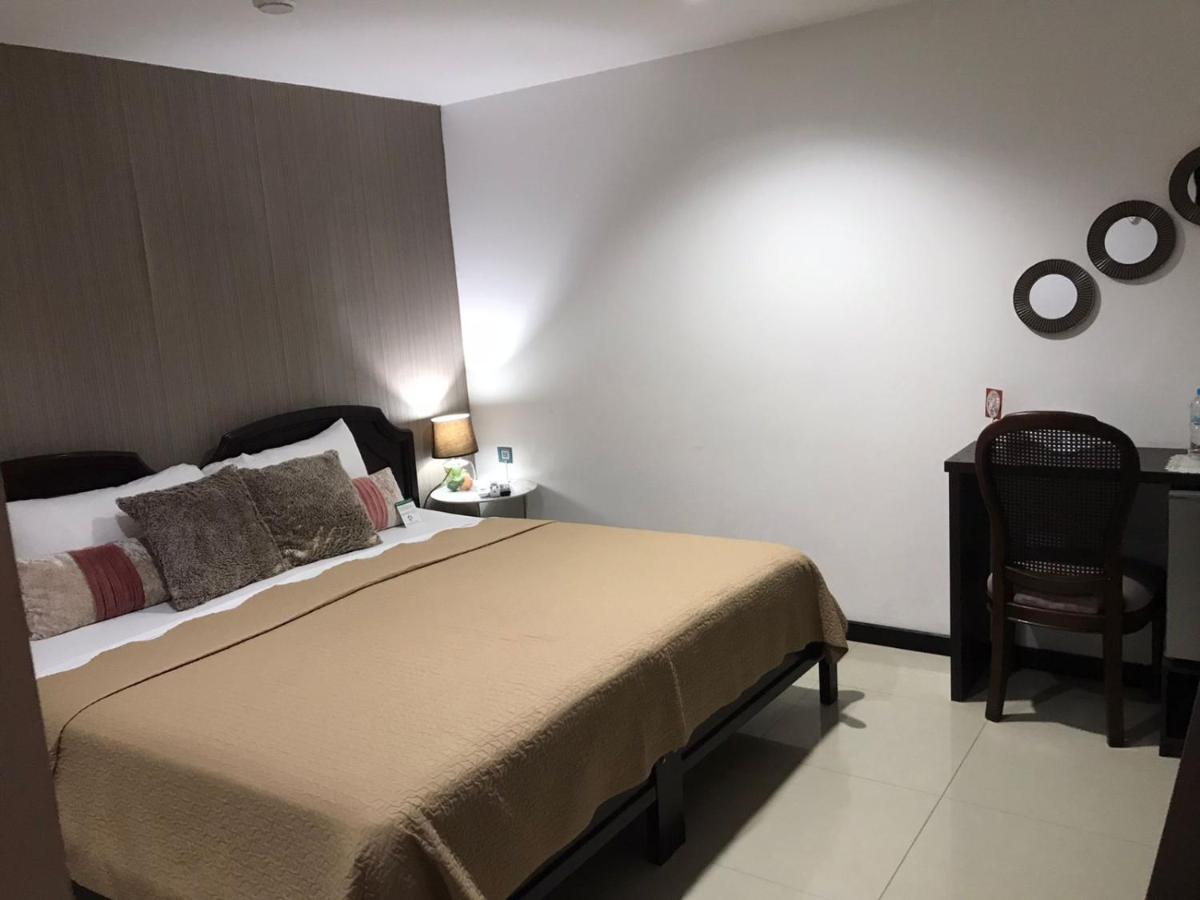 Casa Lolita Hotel-Boutique Портовиехо Екстериор снимка