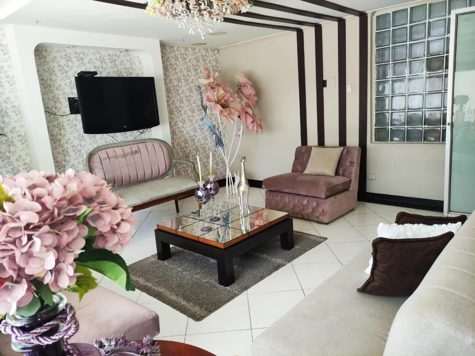 Casa Lolita Hotel-Boutique Портовиехо Екстериор снимка